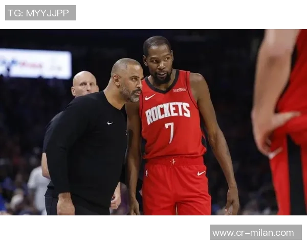 火箭遭遇三次争议判罚解说员直言NBA承认偏袒如若道歉能解决问题就好了